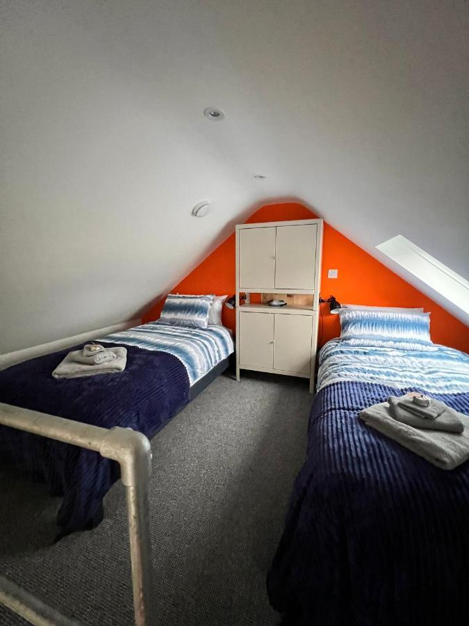 קאסלטאונבר Wild Wild West Holiday Cottages מראה חיצוני תמונה